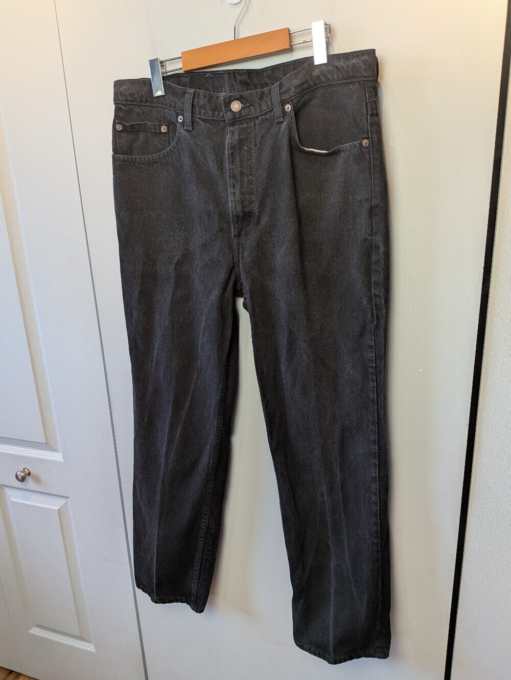 LEVI'S 516 Men Straight Leg Slim Fit Jeans Black Color Size 38x30 100% Cotton